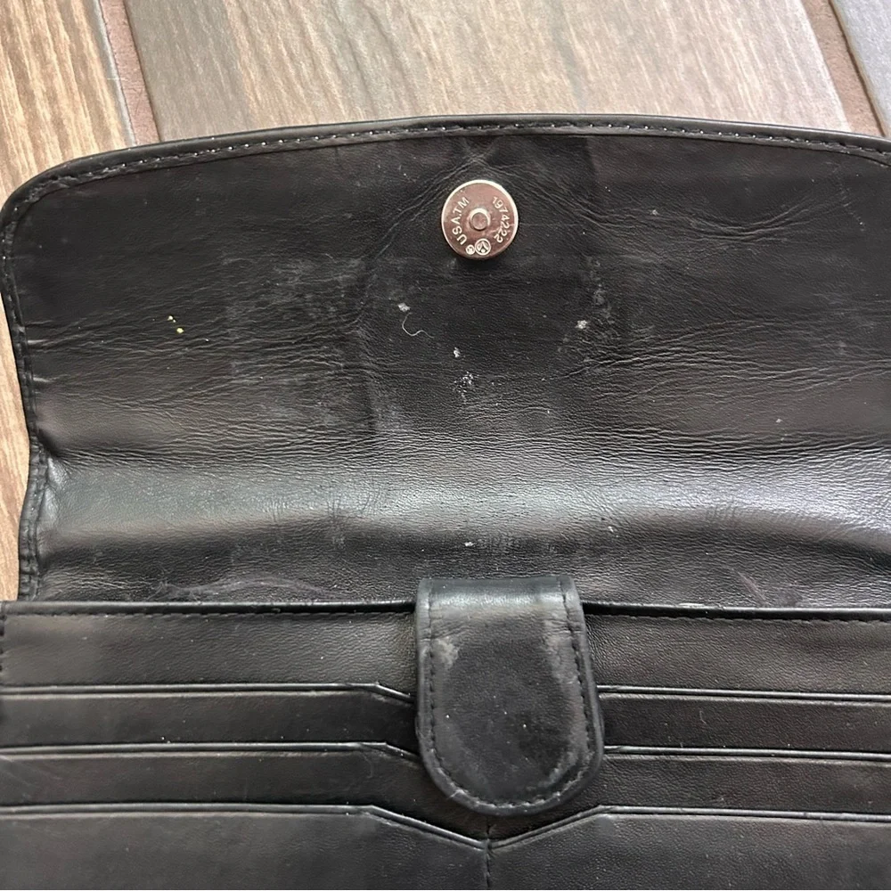 VTG Nina Raye Genuine Crocodile Skin Wallet in Brown